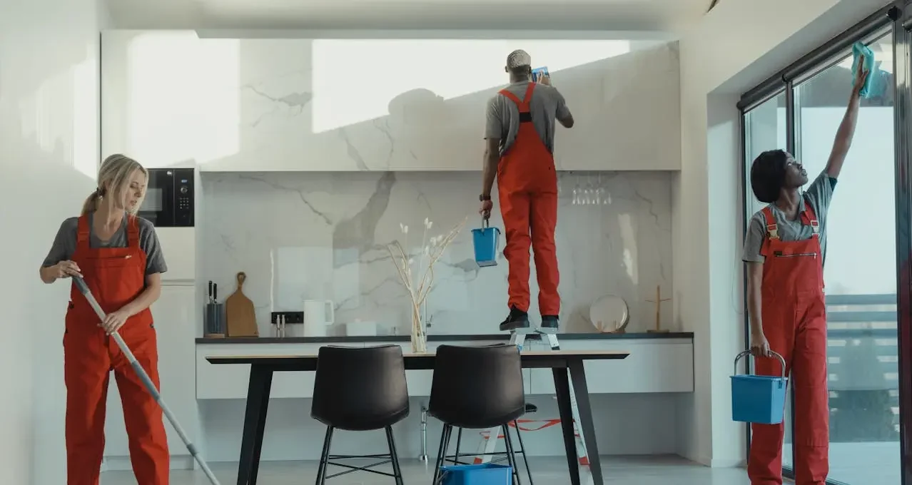 Limpeza no alojamento.